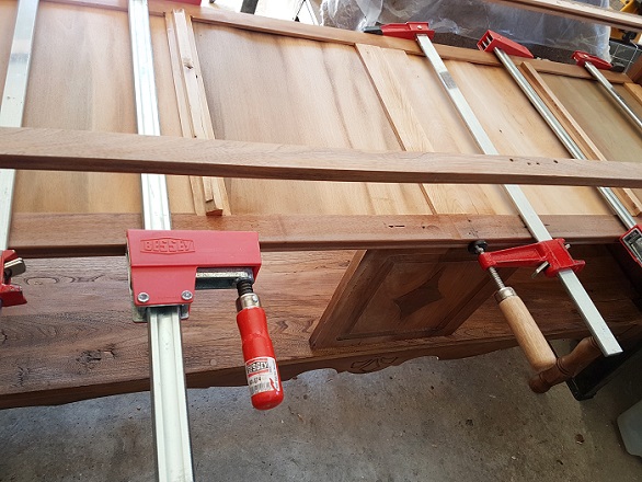 Sideboard in Clamps